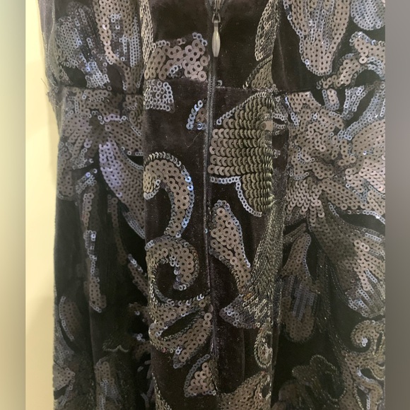 Alluring Romance Navy Blue Sequin Velvet Mermaid Maxi Dress. Size large. - Picture 14 of 14